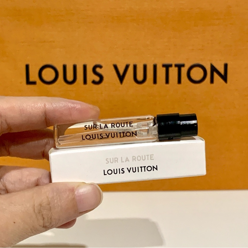 SUR LA ROUTE Louis Vuitton 2ml Sample